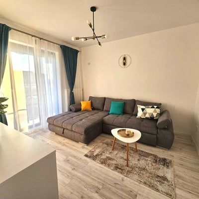 Location d’un appartement récent, quartier Chiajna, Bucarest, Roumanie